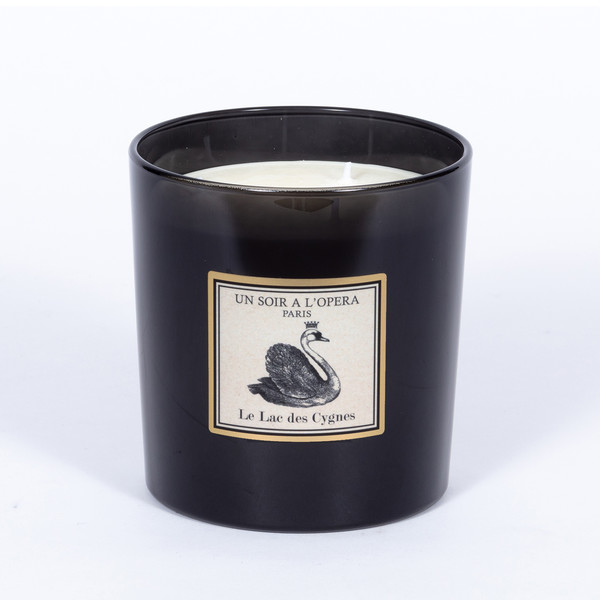 Green grass and white flowers - Luxury scented candle 500g - SWAN LAKE