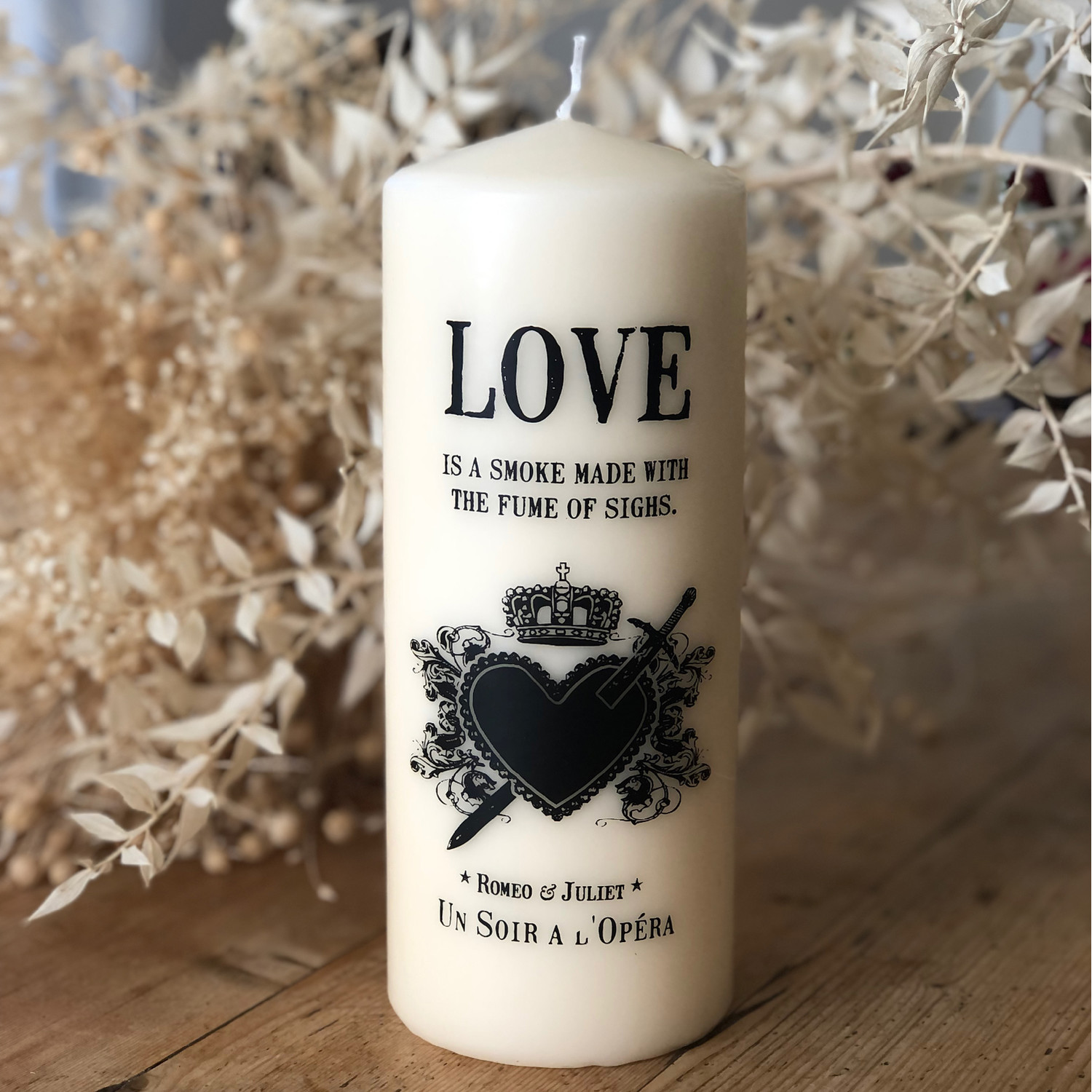 ROMEO & JULIET - TATTOOED PILLAR CANDLE IVORY