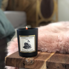 THE SWAN LAKE - White flowers candle
