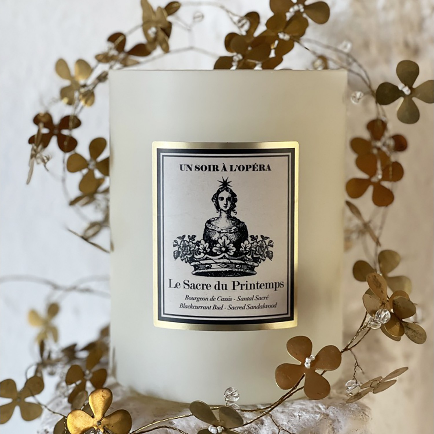 SWAN LAKE - 3 wicks 1 Kg - Green grass and white flowers - 2 units minimum